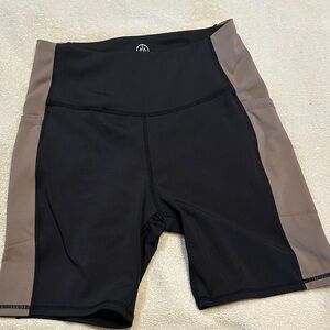 Stylish Black and Tan Women's Bike Shorts